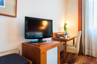 اورستارز تسانا