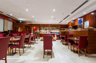 اورستارز تسانا