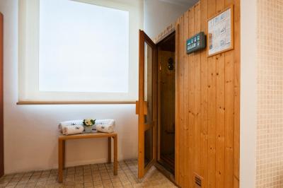 اورستارز تسانا