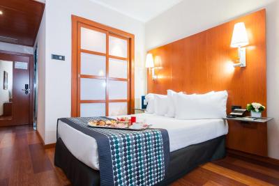 اورستارز تسانا