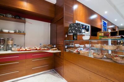 اورستارز تسانا