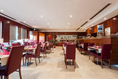 اورستارز تسانا