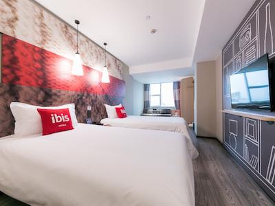 ایبیز هانگزهو وست لاک قینگچون راد هتل