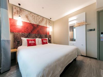 ایبیز هانگزهو وست لاک قینگچون راد هتل