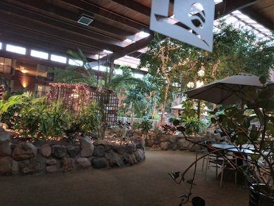 پرستیج ورنن لج اند کنفرنس سنتر