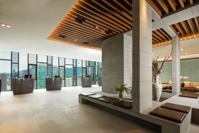 نوتل امباسادر اسئوول دنگدامون هتل اند رسیدنسز