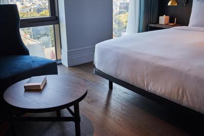 آلکو هتل اسئوول