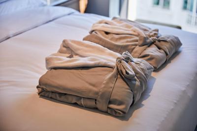 آلکو هتل اسئوول