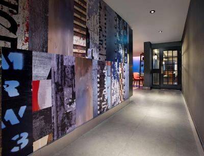 رادیسن سویت ترنتو آیرپرت