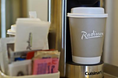 رادیسن سویت ترنتو آیرپرت