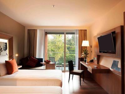 نووتل پوکت کامالا بیچ