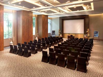 نووتل پوکت کامالا بیچ