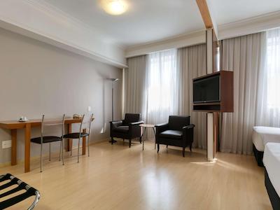 مرکور بلو هریزنت ساواسی هتل