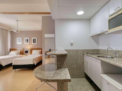 مرکور بلو هریزنت ساواسی هتل