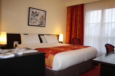 هتل د اُریجینالز رون نرد لا برتلیر