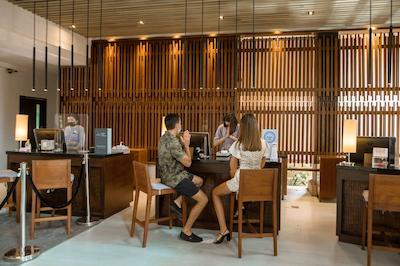 پولمن پوکت پانوا بیچ ریزورت