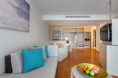 پولمن پوکت پانوا بیچ ریزورت