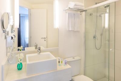 مرکور ساو پاولو مما تیمز اسکوار هتل