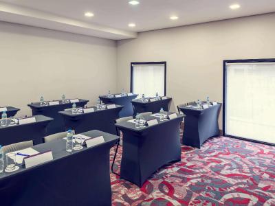 مرکور ساو پاولو مما تیمز اسکوار هتل