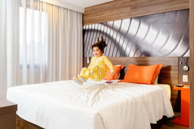 مرکور ساو پاولو مما تیمز اسکوار هتل