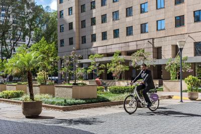 مرکور ساو پاولو مما تیمز اسکوار هتل