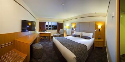 استامفرد پلازا ادلید