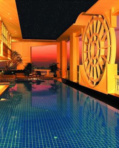 ماریوت اکزکیوتیو اپارتمنتز می فر