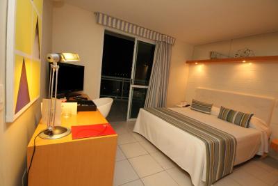 پرمناد پارادیسُ