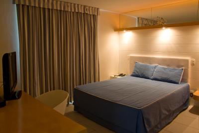 پرمناد پارادیسُ