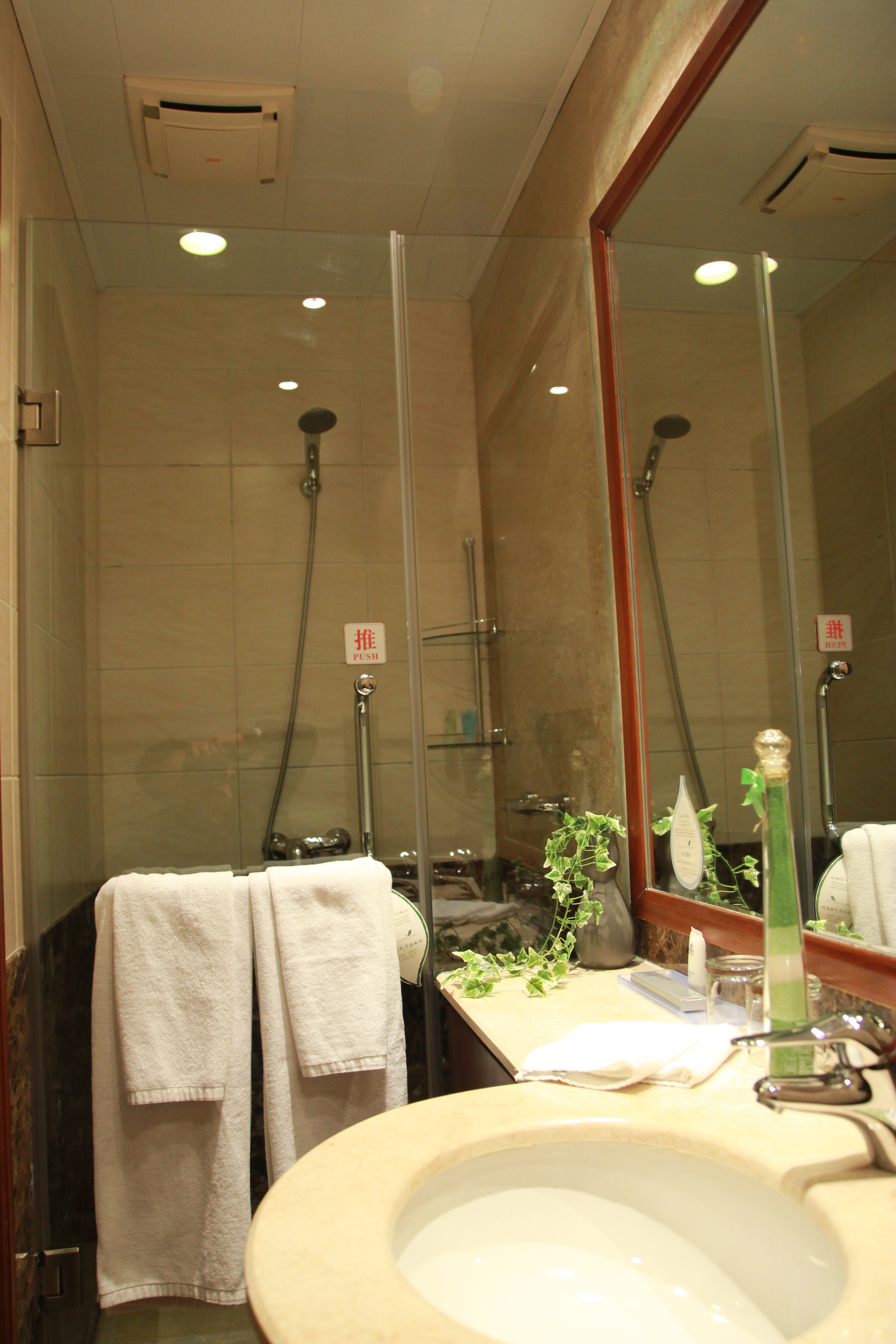 دالیان اسیا پاسیفیک سرویس اپارتمنت