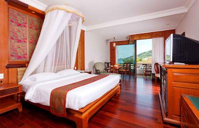 دیاموند کلیف ریزورت