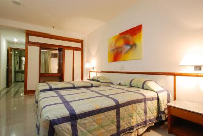 امریکاز بنیدرم هتل