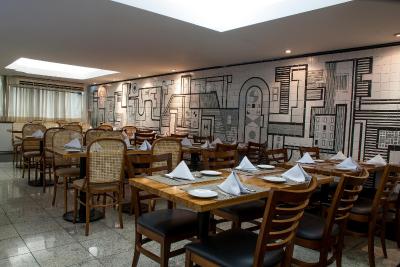 امریکاز بنیدرم هتل