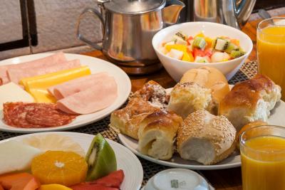 امریکاز بنیدرم هتل