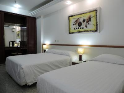 امریکاز بنیدرم هتل