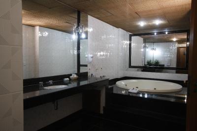 امریکاز بنیدرم هتل