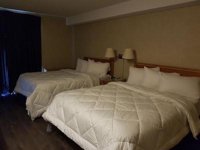 تراولج بای ویندهام ولاند