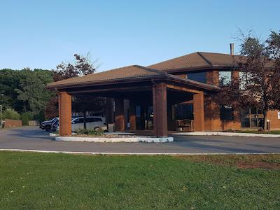 تراولج بای ویندهام ولاند