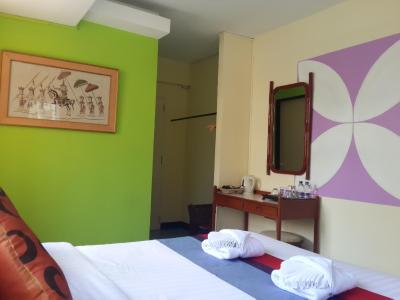 ساواسدی سوخومویت این