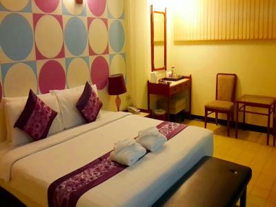 ساواسدی سوخومویت این