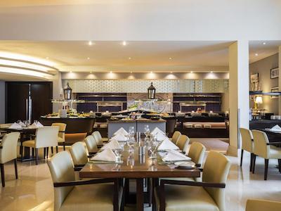 نووتل دیره کریک ساید