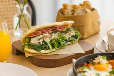 بارسلنا ادیشن