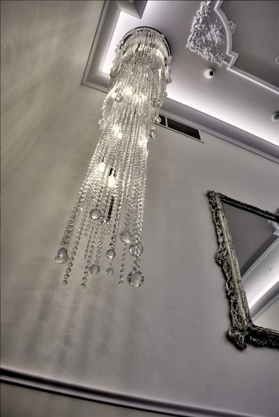 د مون بوتیک هتل