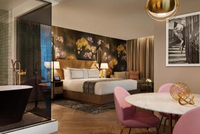 اکسچانج هتل وانکوور