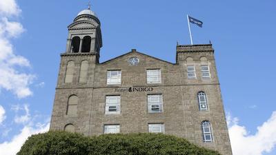 هتل ایندیگو دوندی