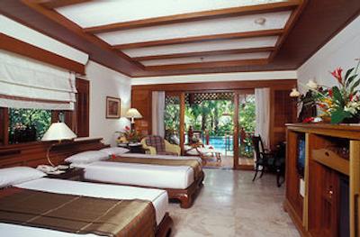 تاورن بیچ ویلیج ریزورت اند اسپا پاکت