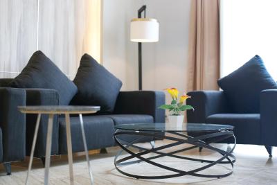 گراند اُرچاردز هتل راجاوالی کمران