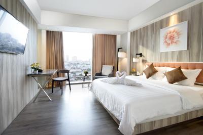 گراند اُرچاردز هتل راجاوالی کمران