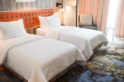 گراند اُرچاردز هتل راجاوالی کمران