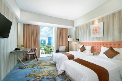 گراند اُرچاردز هتل راجاوالی کمران